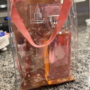 Bath & body works bday set new